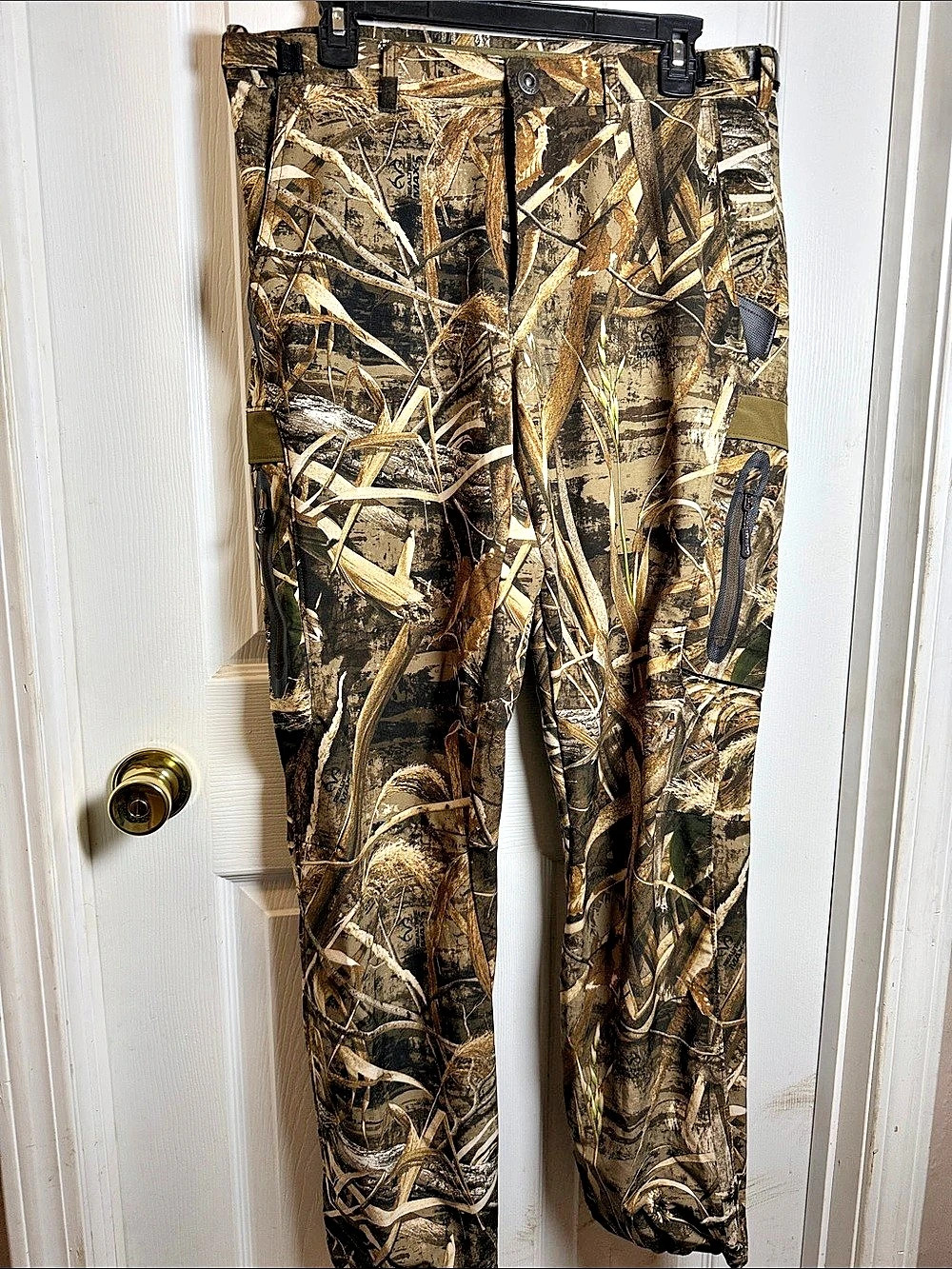 Drake Waterfowl Systems Camo Cargo Pants in Brown & Green Size Medium